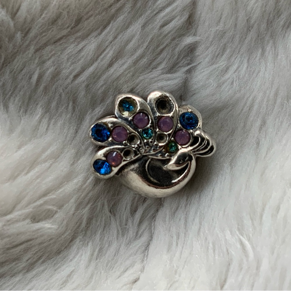 Chamilia “Natural Beauty” Charm